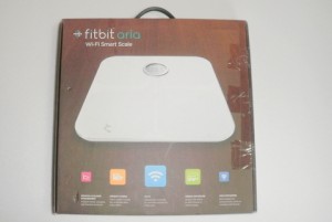 Fitbit　ARIAの外箱