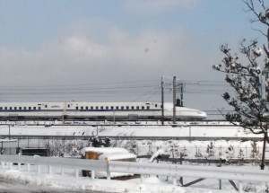 雪と新幹線